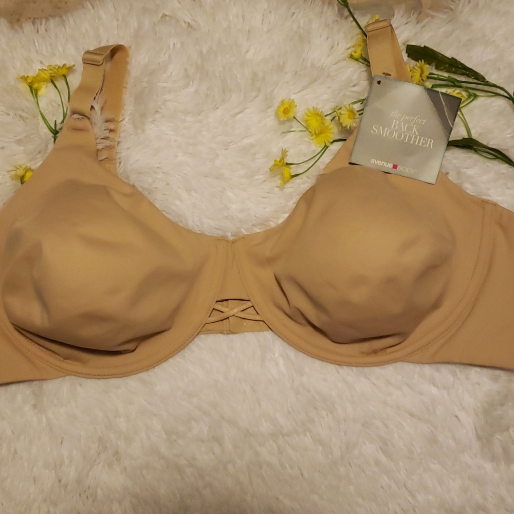AVENUE Nude Brassiere